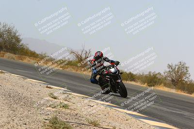 media/Mar-28-2022-Superbike Trackdays (Mon) [[b8603d0f67]]/Open Track Time/Turn 3 Inside/